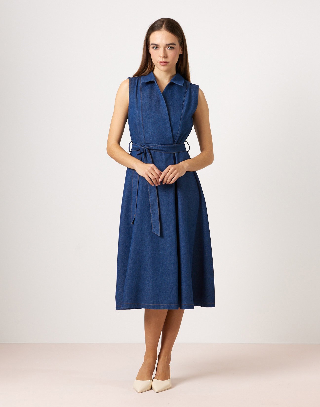Midi denim dress with collar
