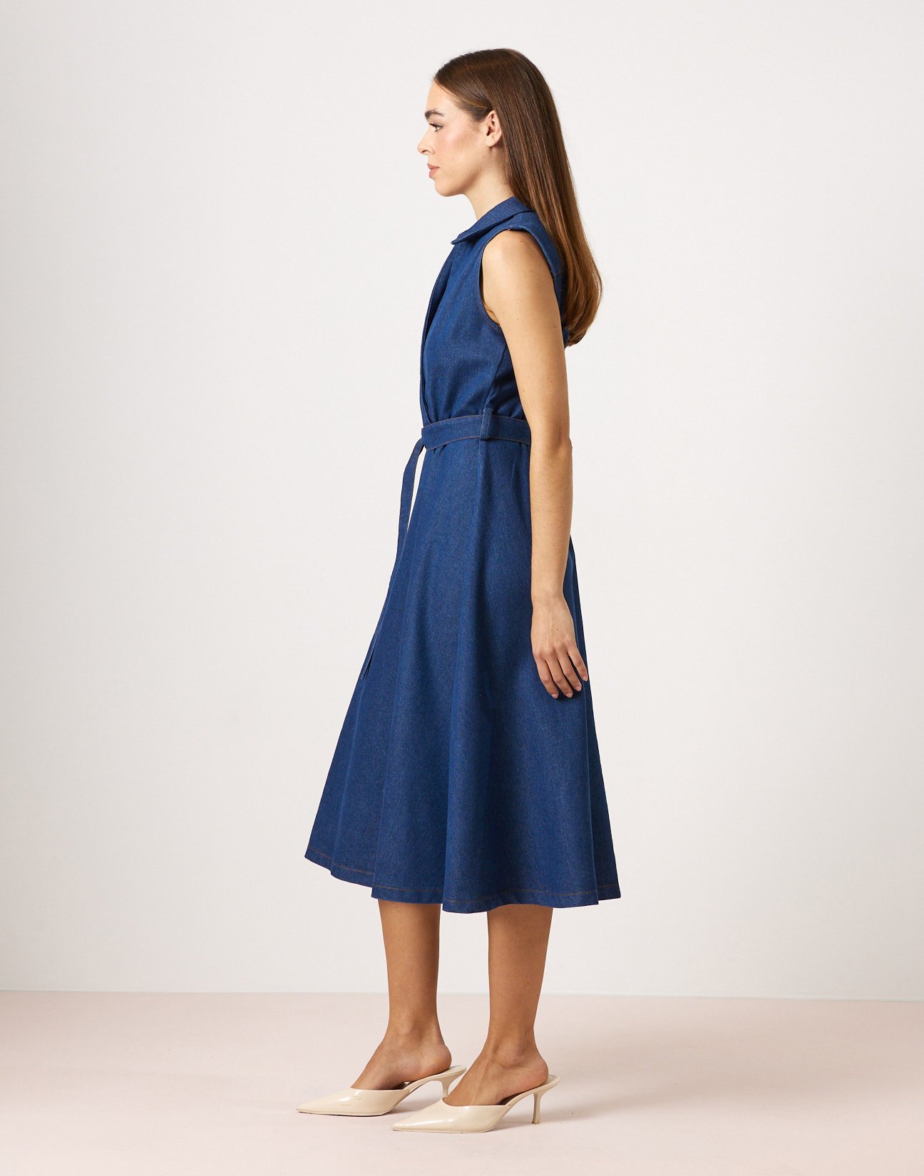 Midi denim dress with collar
