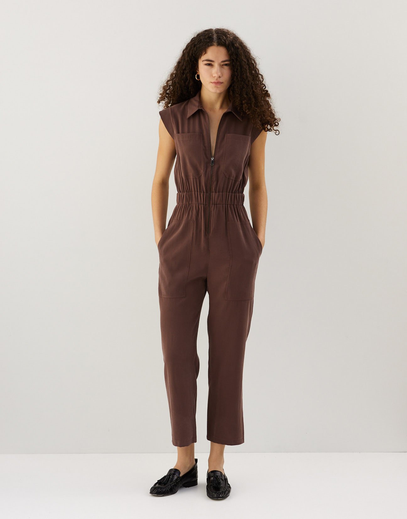 Jumpsuit with zip