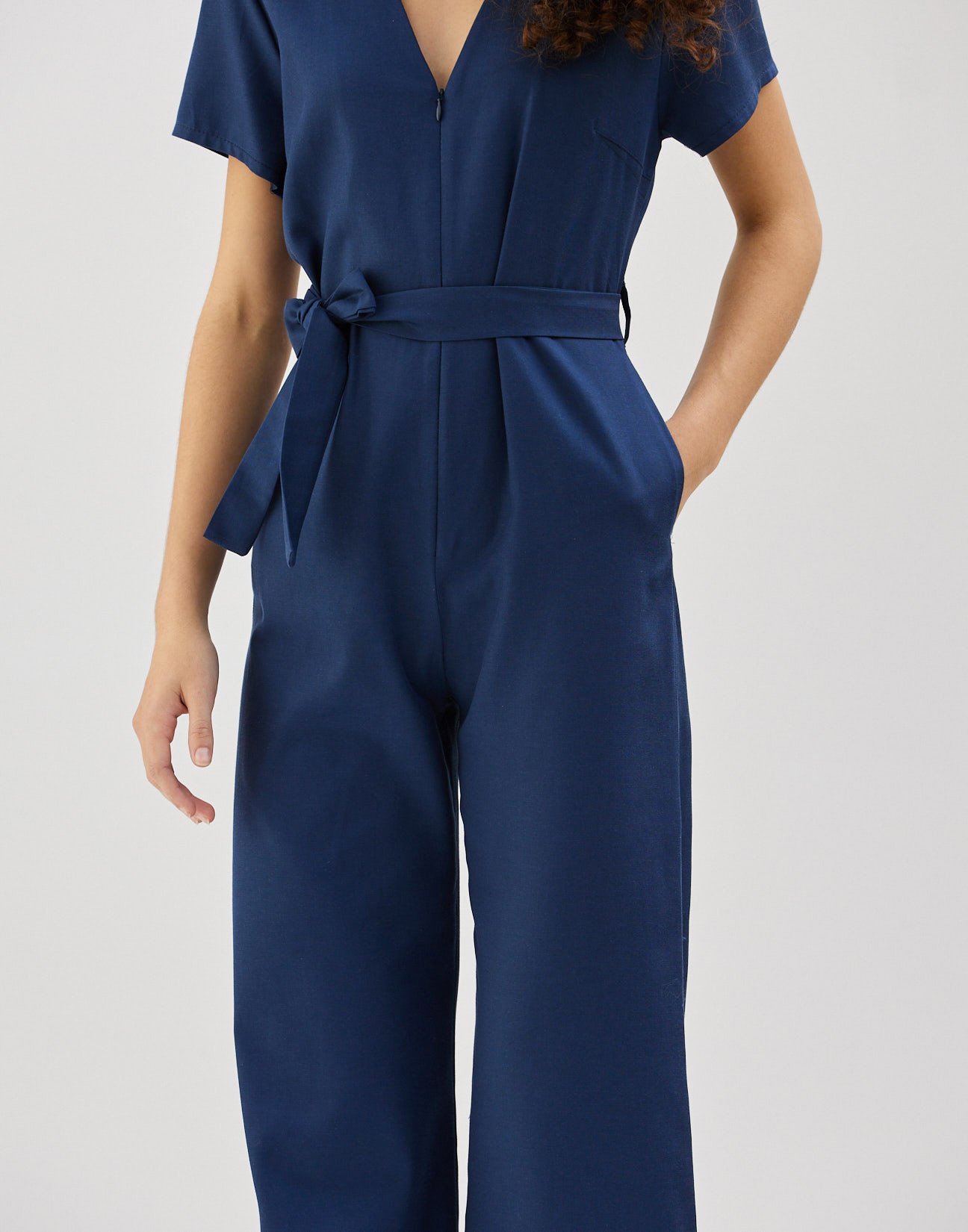 Jumpsuit with zip