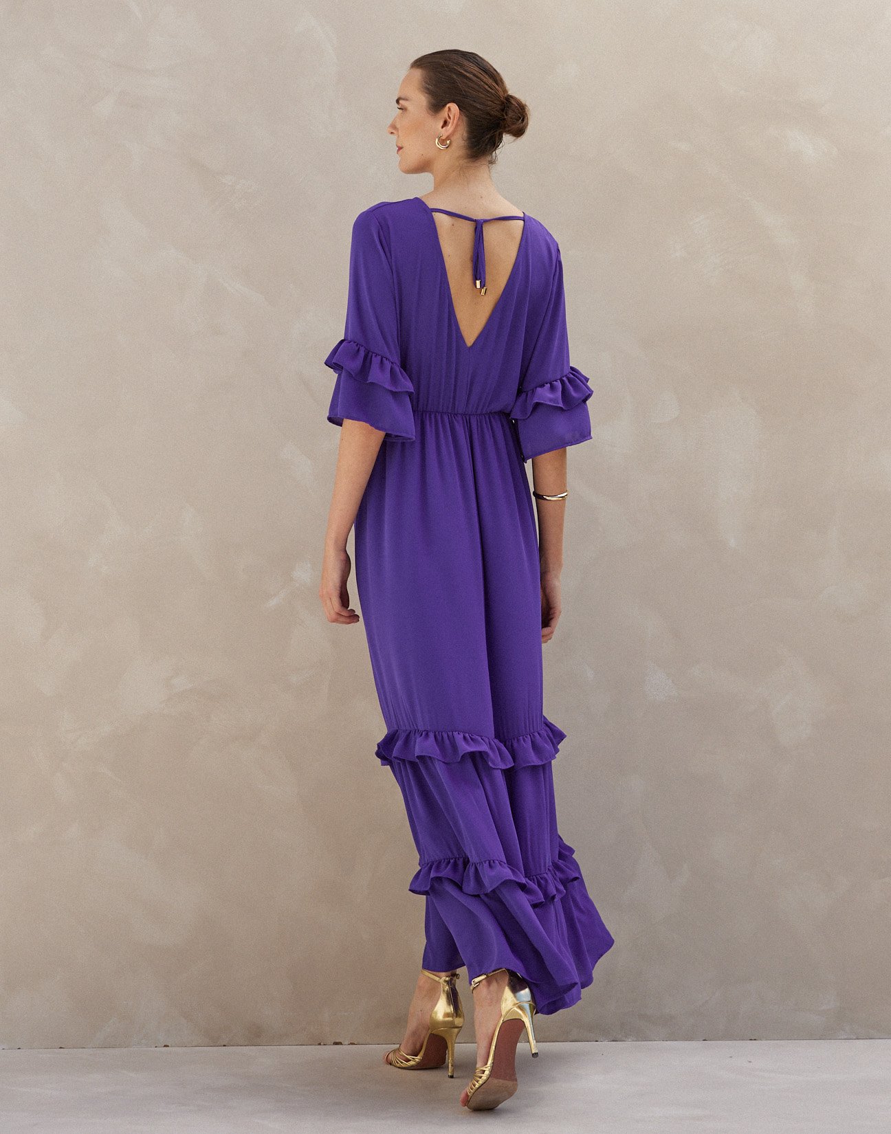 Maxi dress with ruffles