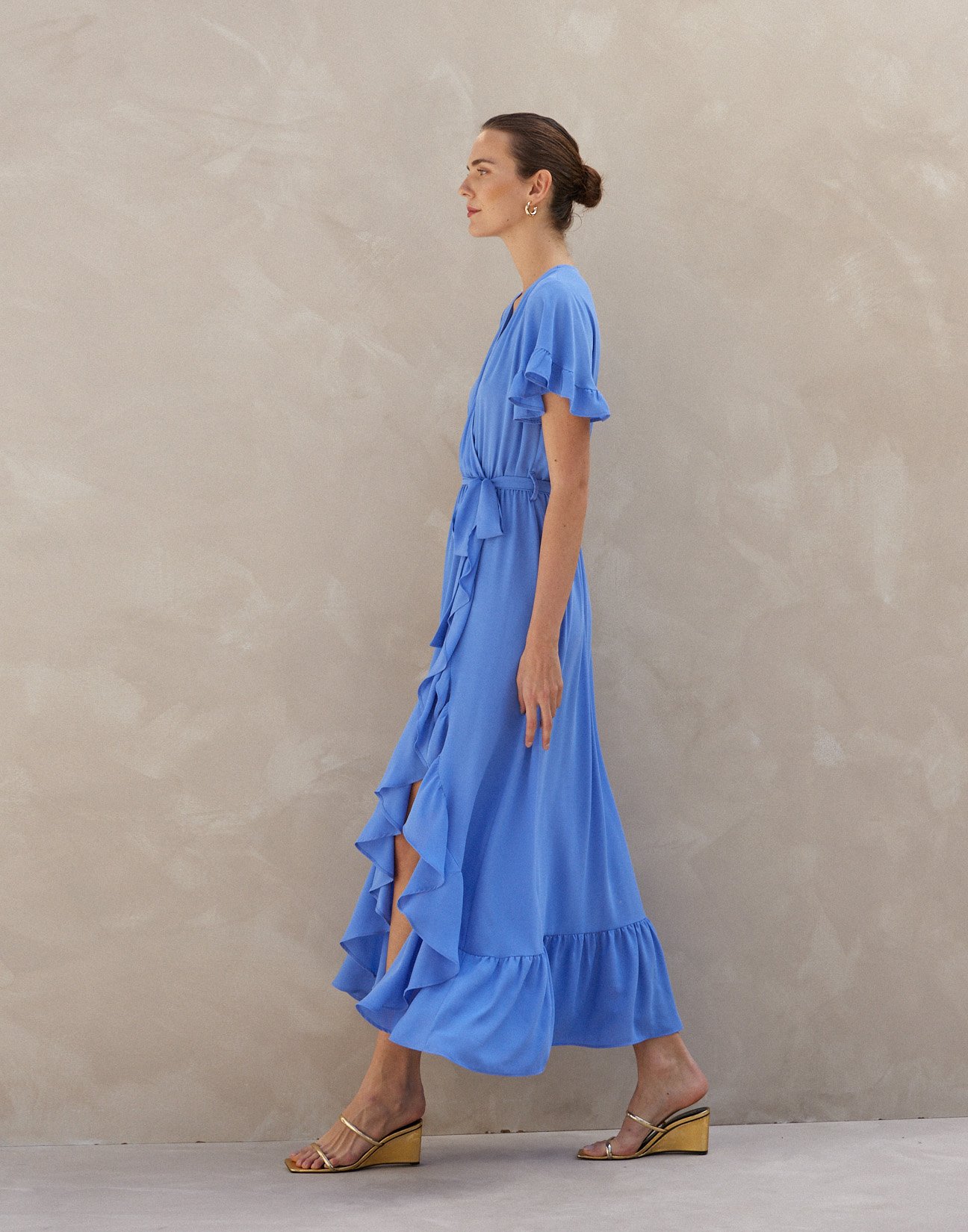Maxi dress with ruffles