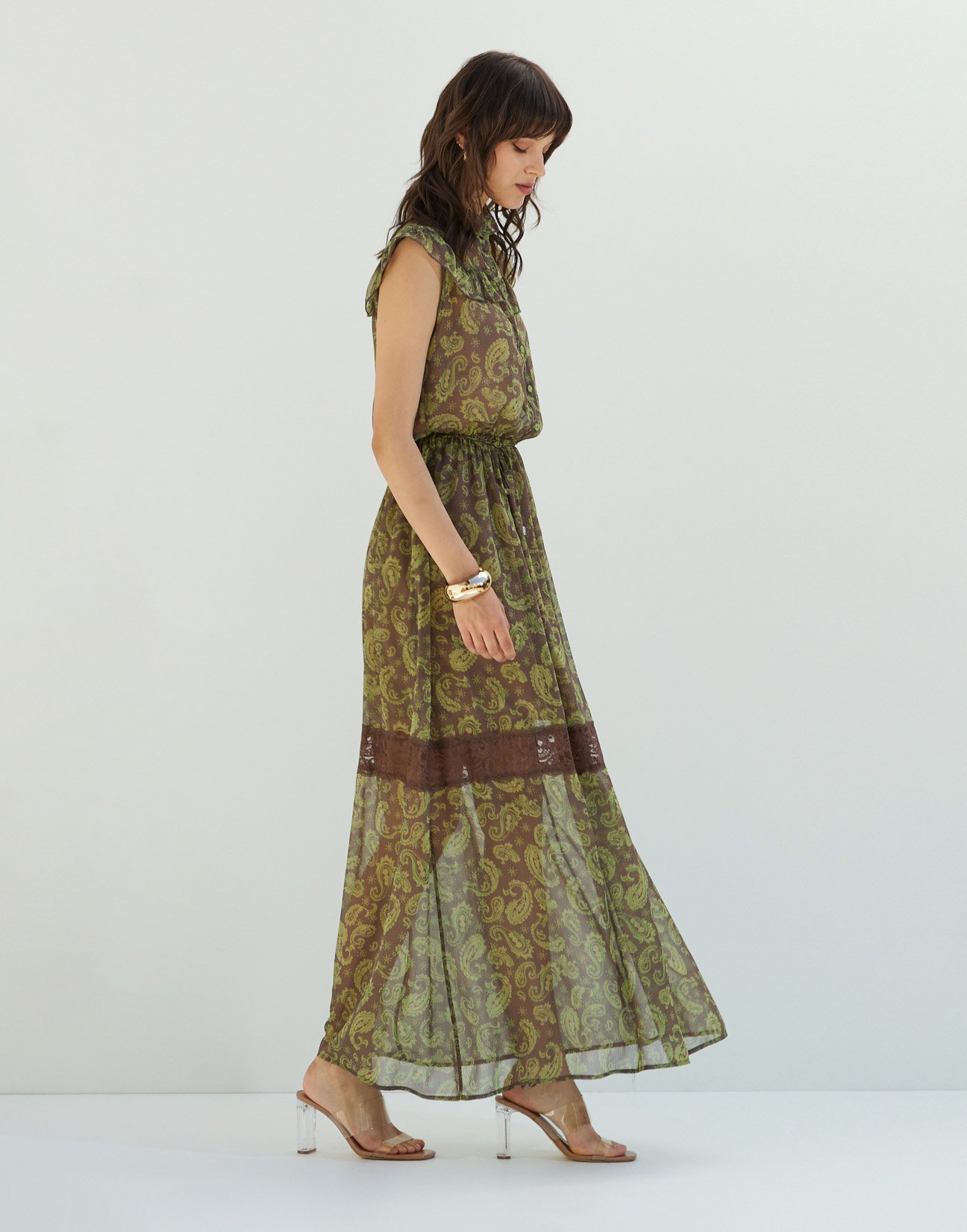 Maxi dress with ruffles