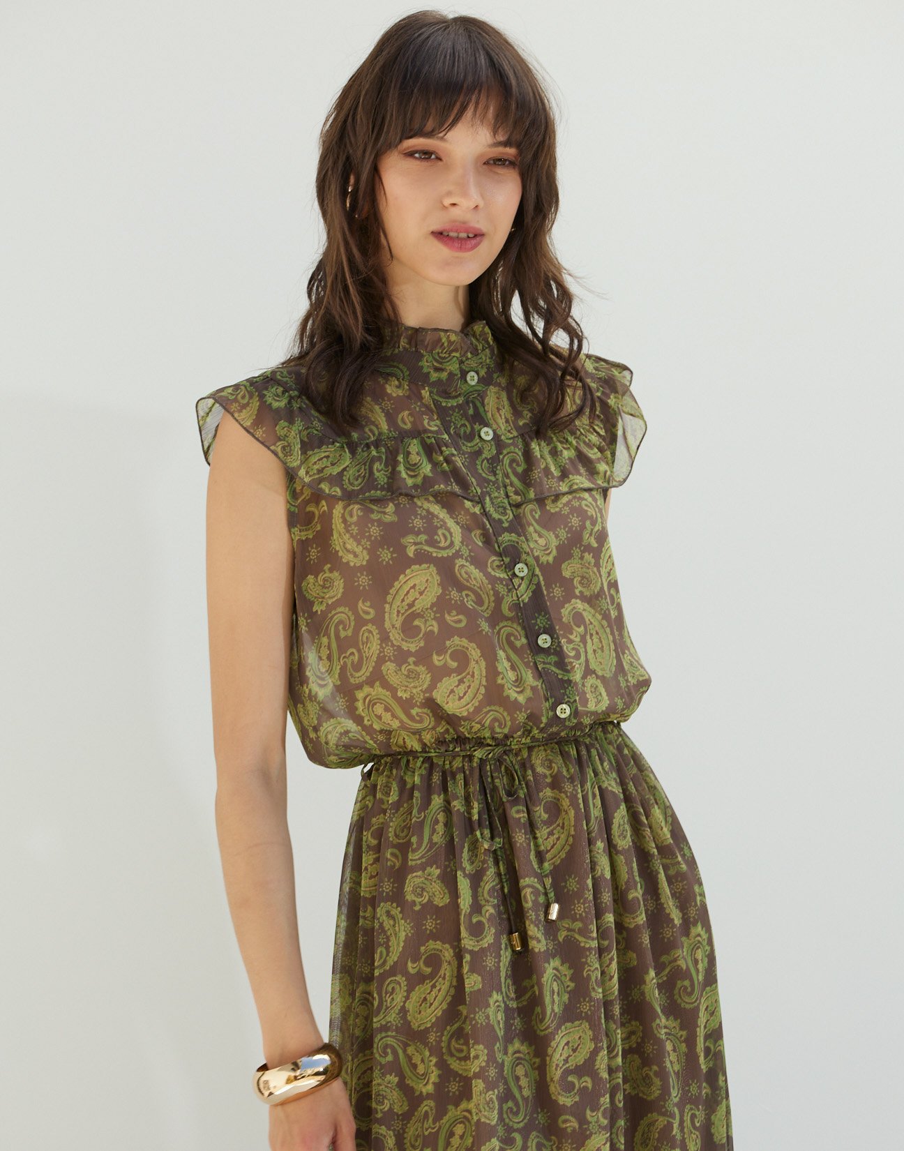 Maxi dress with ruffles