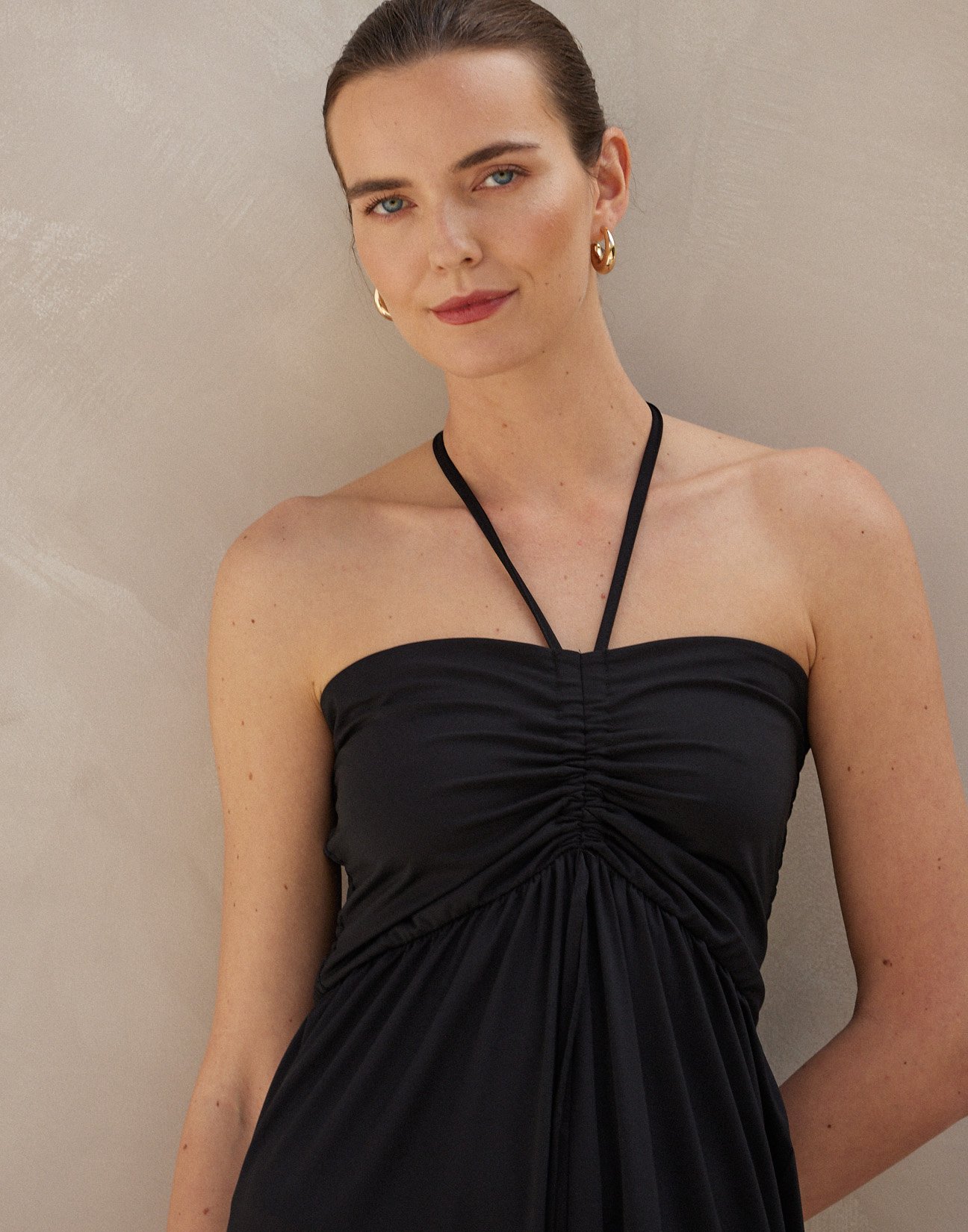 Off shoulders midi dress