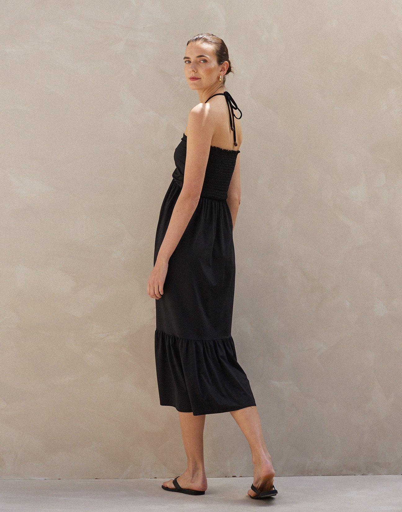 Off shoulders midi dress