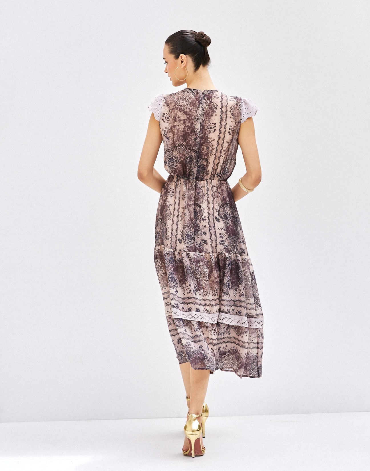 Printed dress with embroidery detail