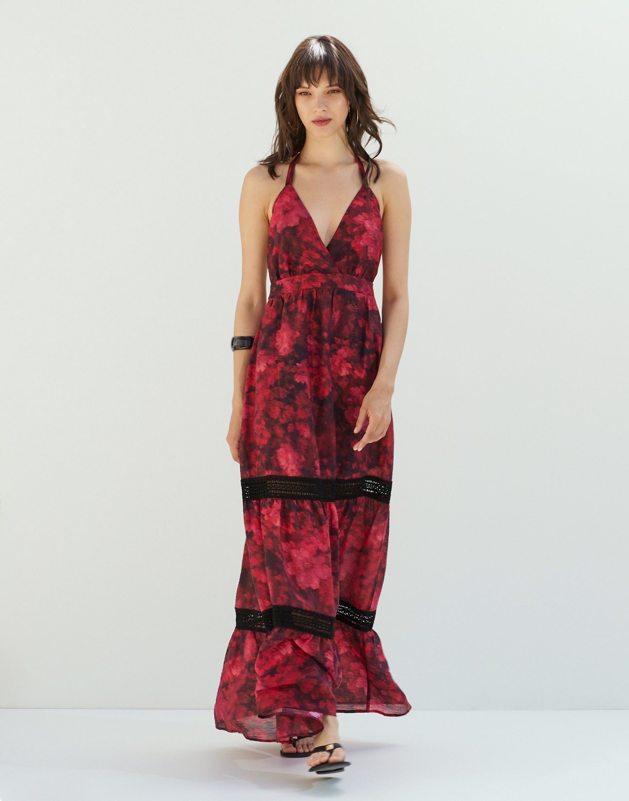Maxi dress with tie