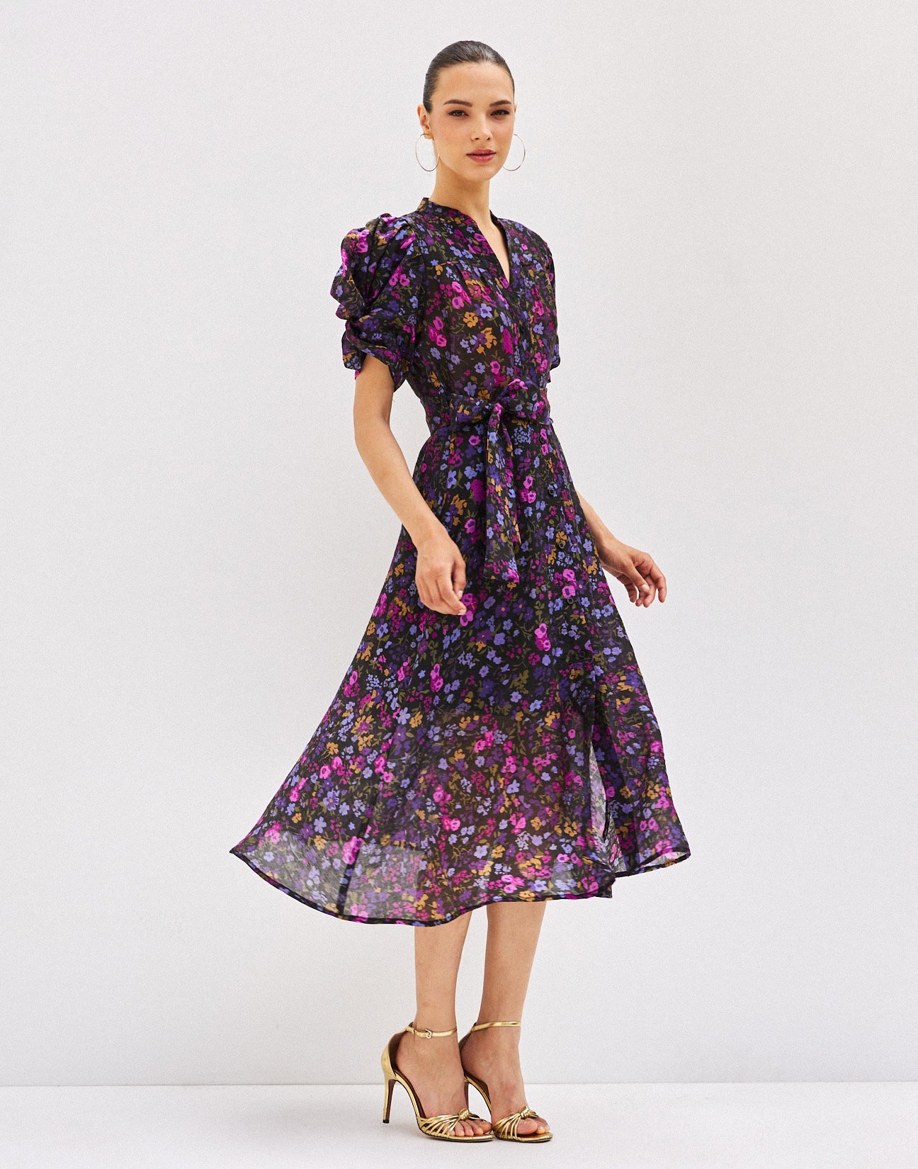 Midi dress with knot detail