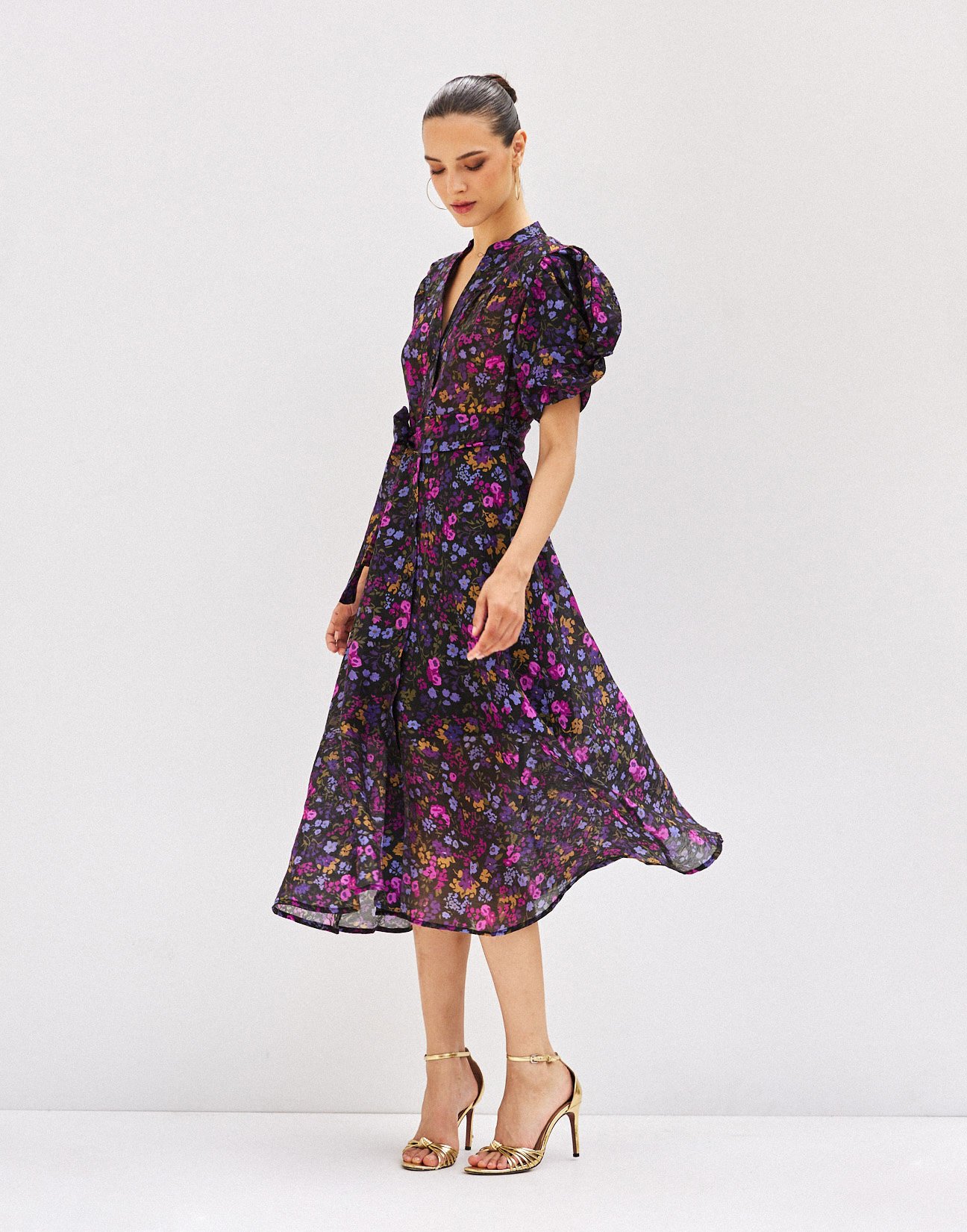Midi dress with knot detail