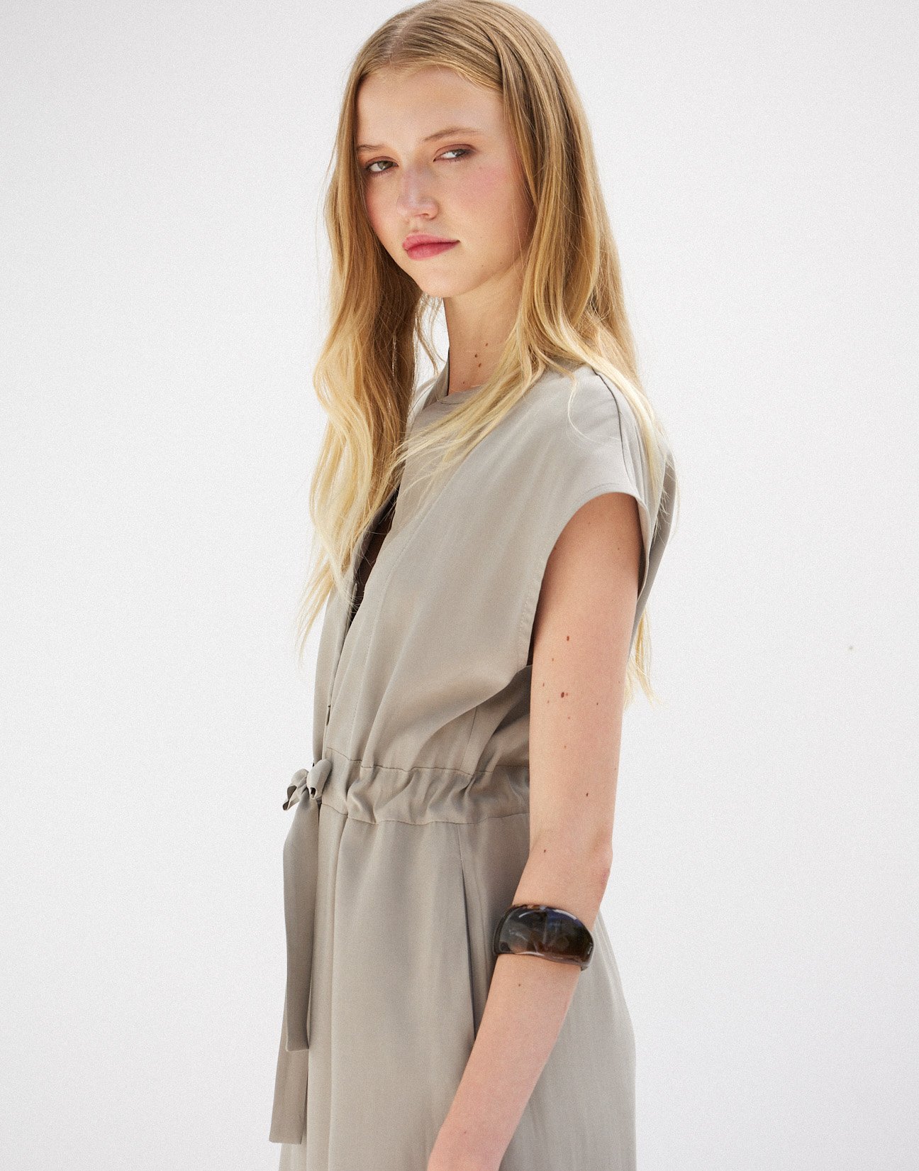 Jumpsuit with tie