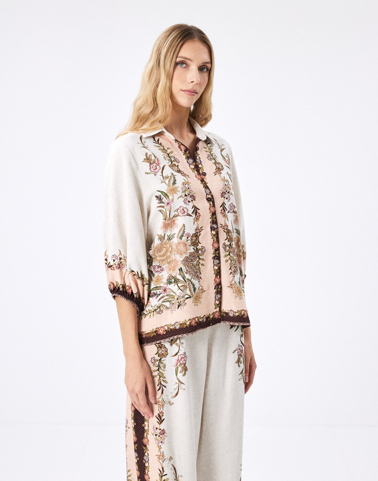 Printed linen shirt