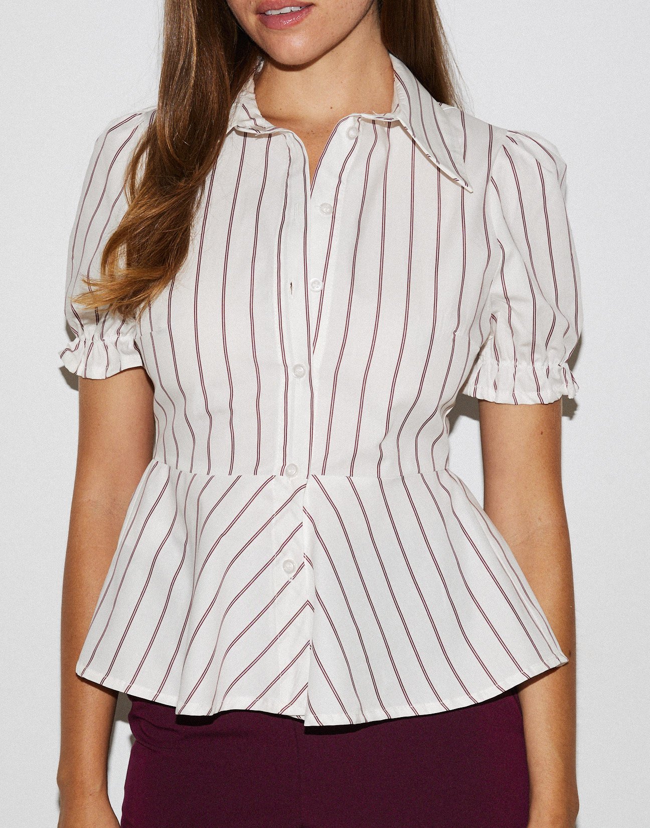 Shirt with puff sleeves