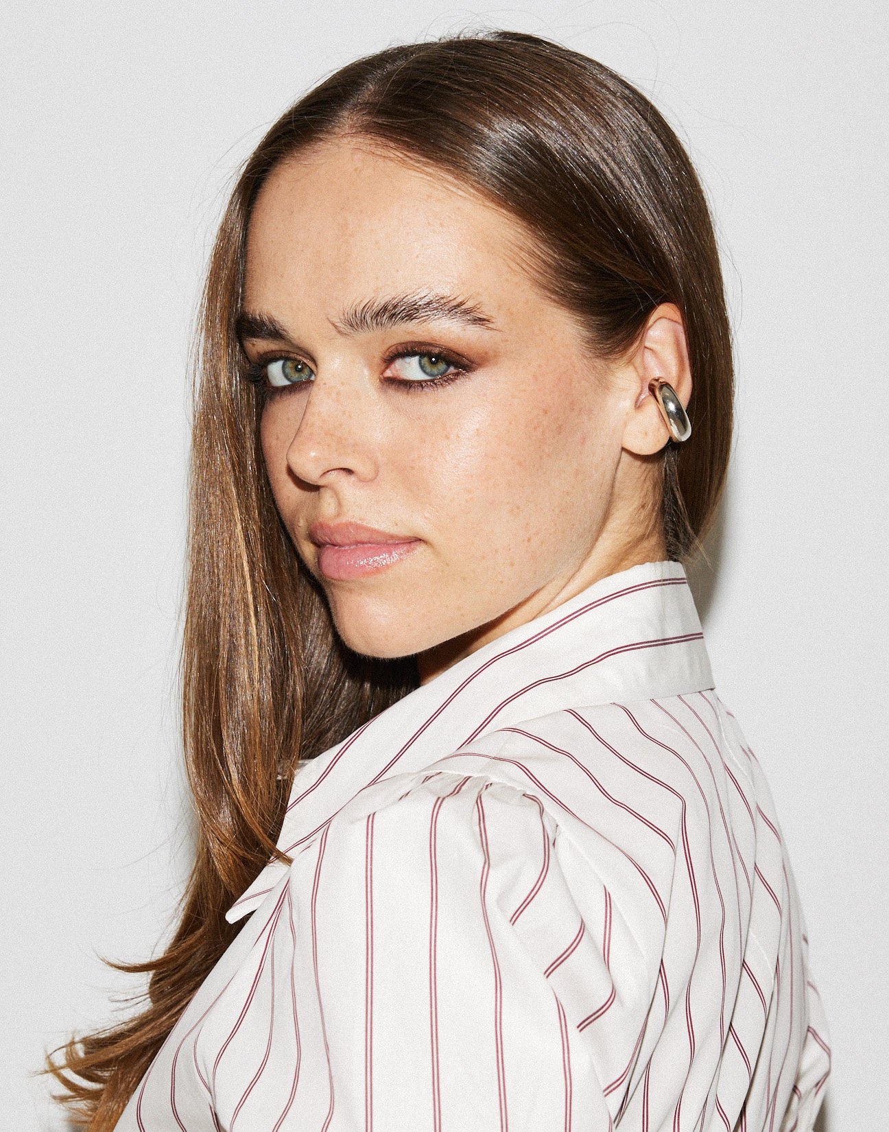 Shirt with puff sleeves