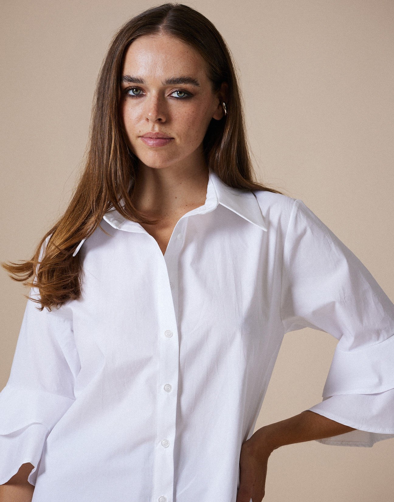 Poplin shirt with ruffles