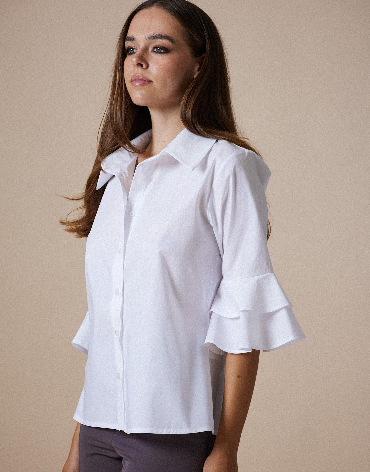 Poplin shirt with ruffles