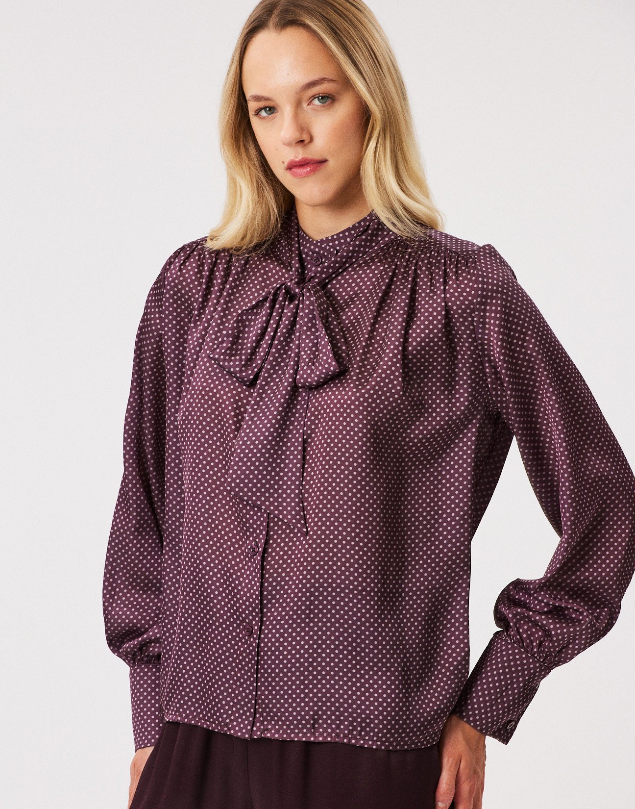 Polka dot shirt with tie