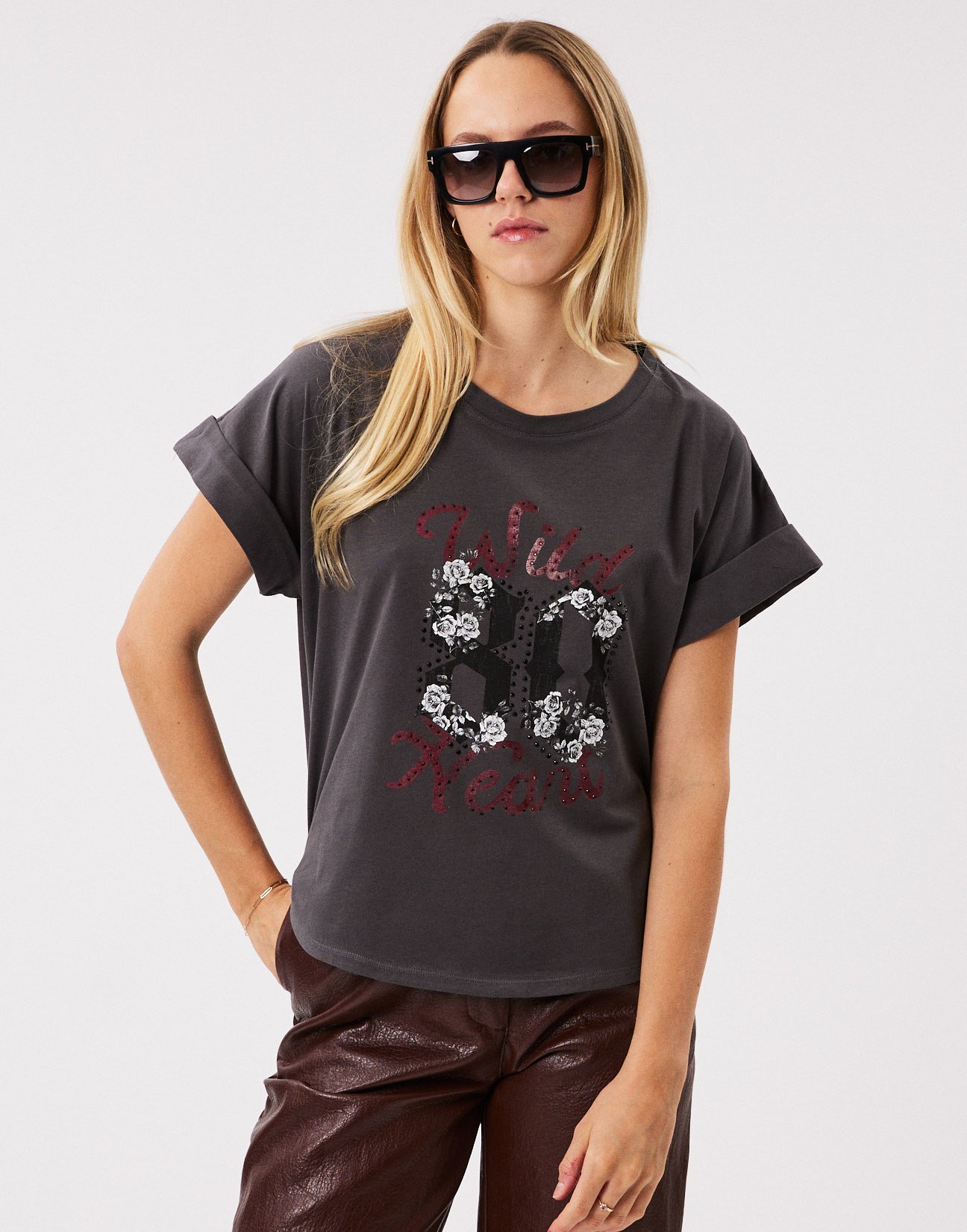 T-shirt με τύπωμα κα στρας