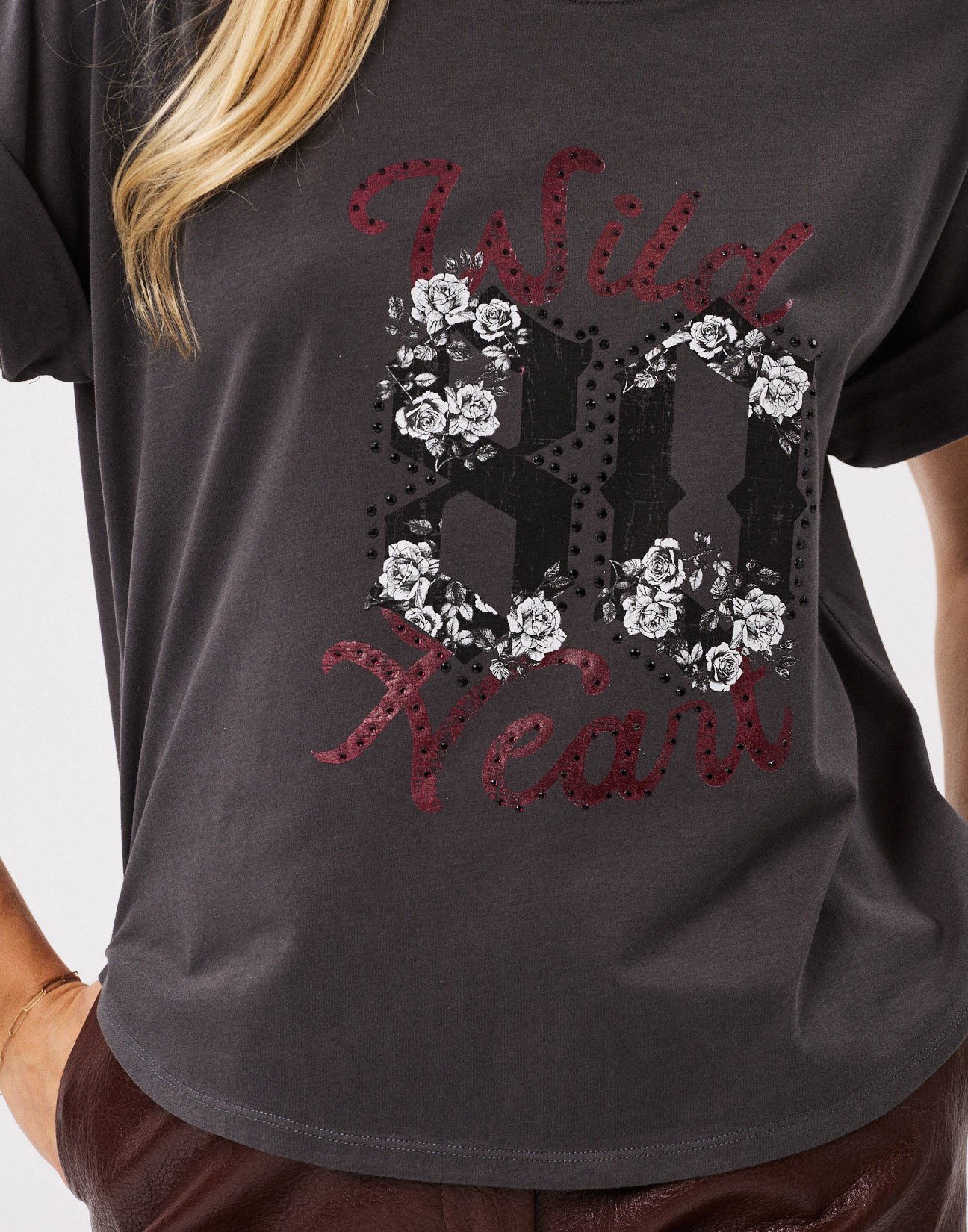 T-shirt με τύπωμα κα στρας