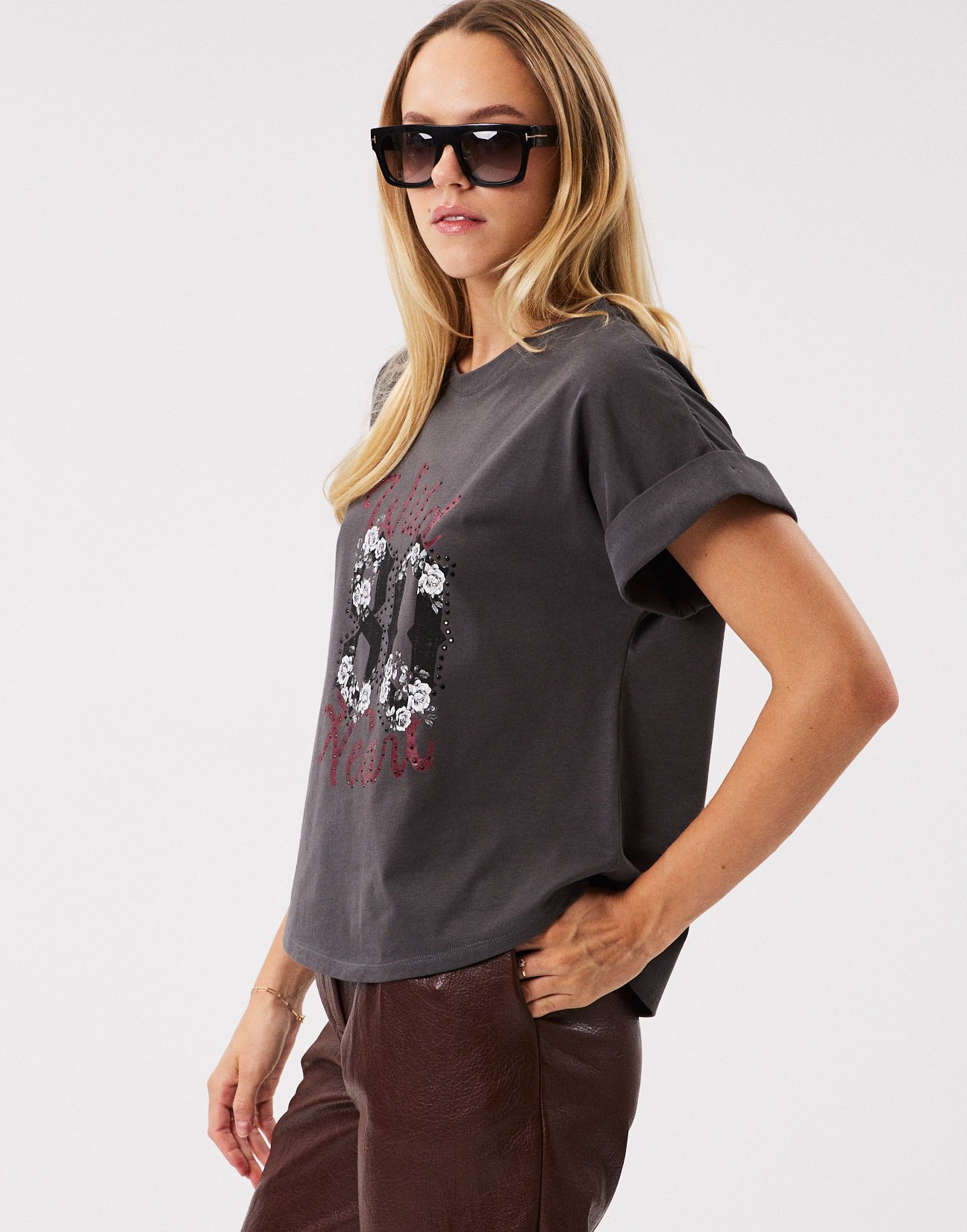 T-shirt με τύπωμα κα στρας