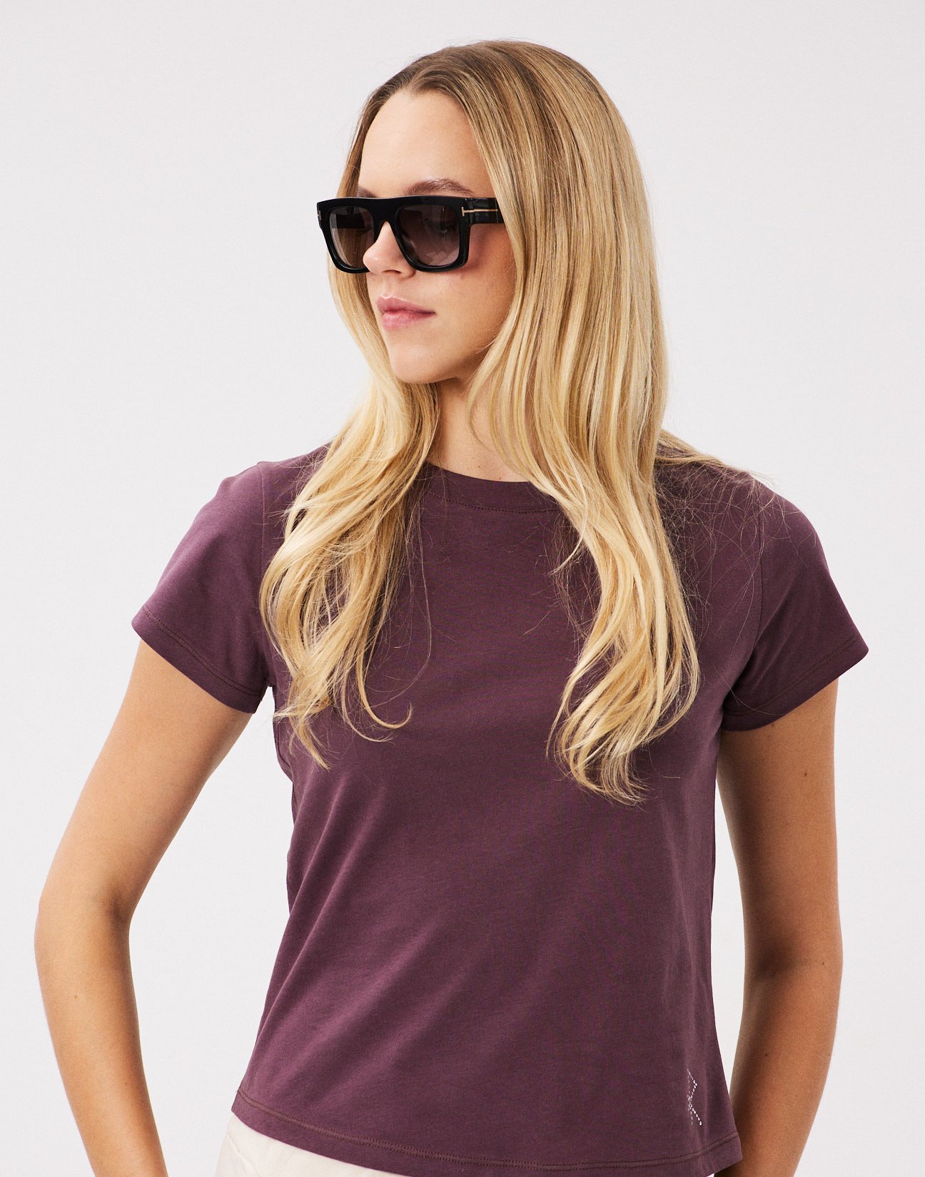 T-shirt με τύπωμα και στρας