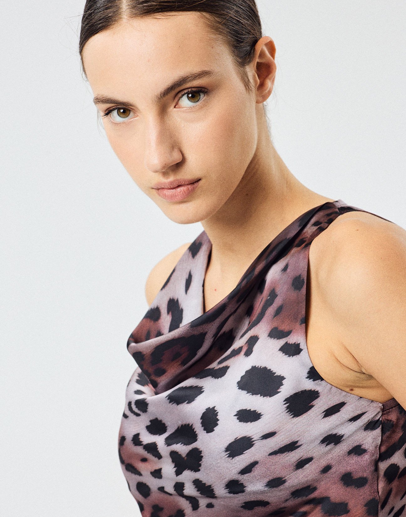Ασύμμετρο animal print τοπ