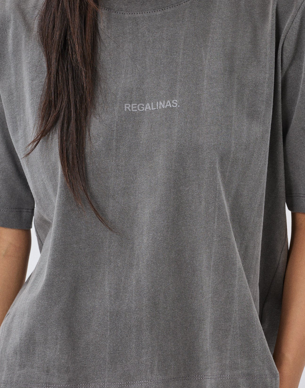T-shirt με ξεβαμμένη όψη
