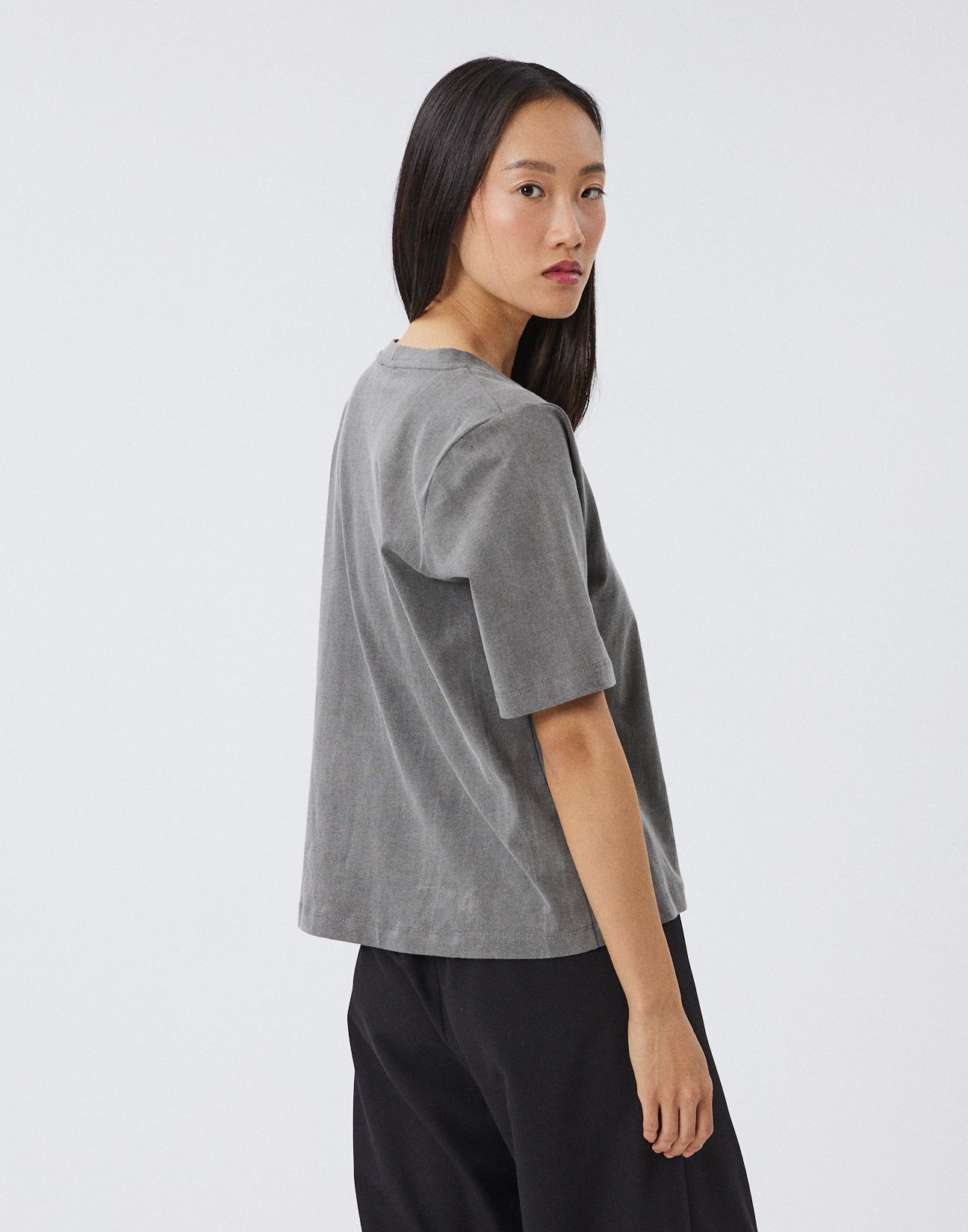 T-shirt με ξεβαμμένη όψη