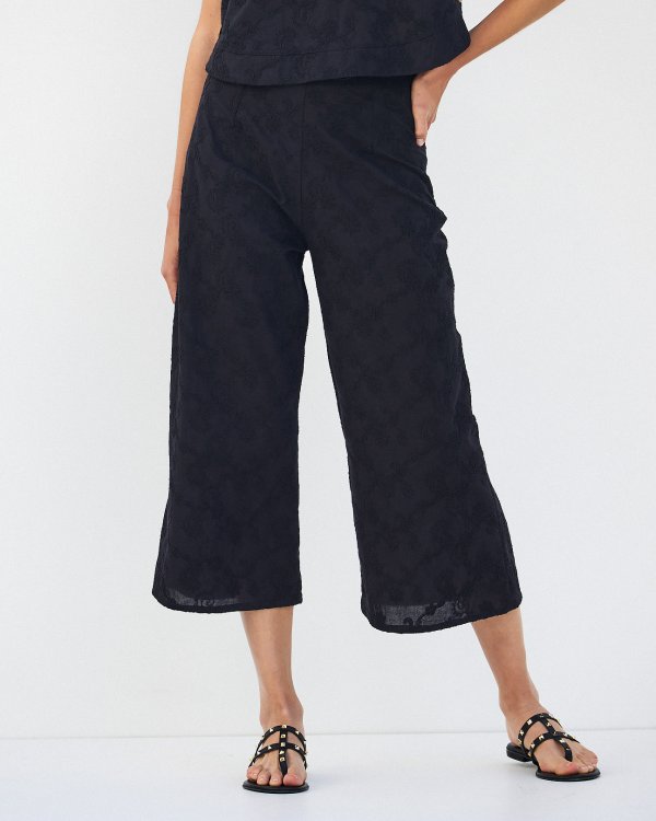 Embroidery culotte