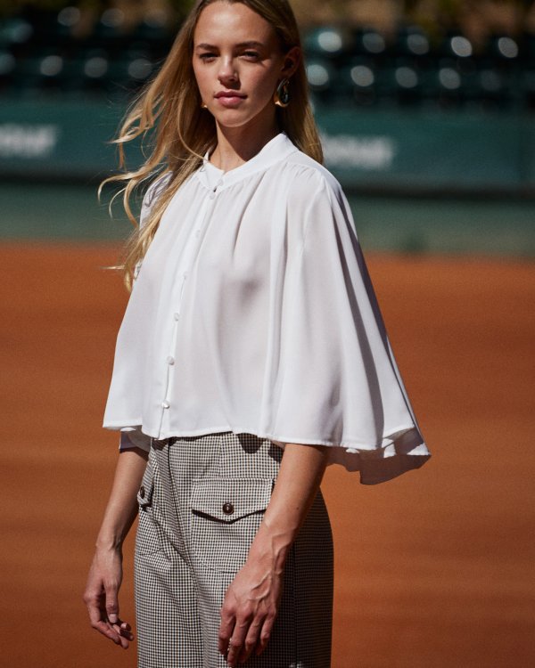 Cape shirt