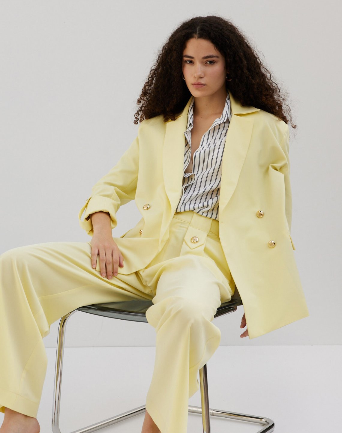Trousers with belt loops