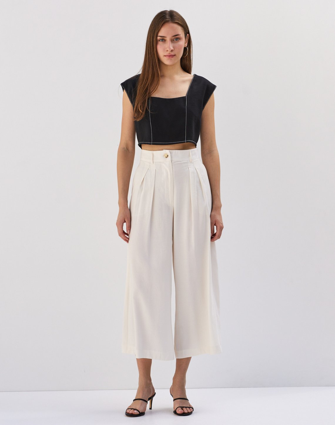 Παντελόνι culotte με πιέτες