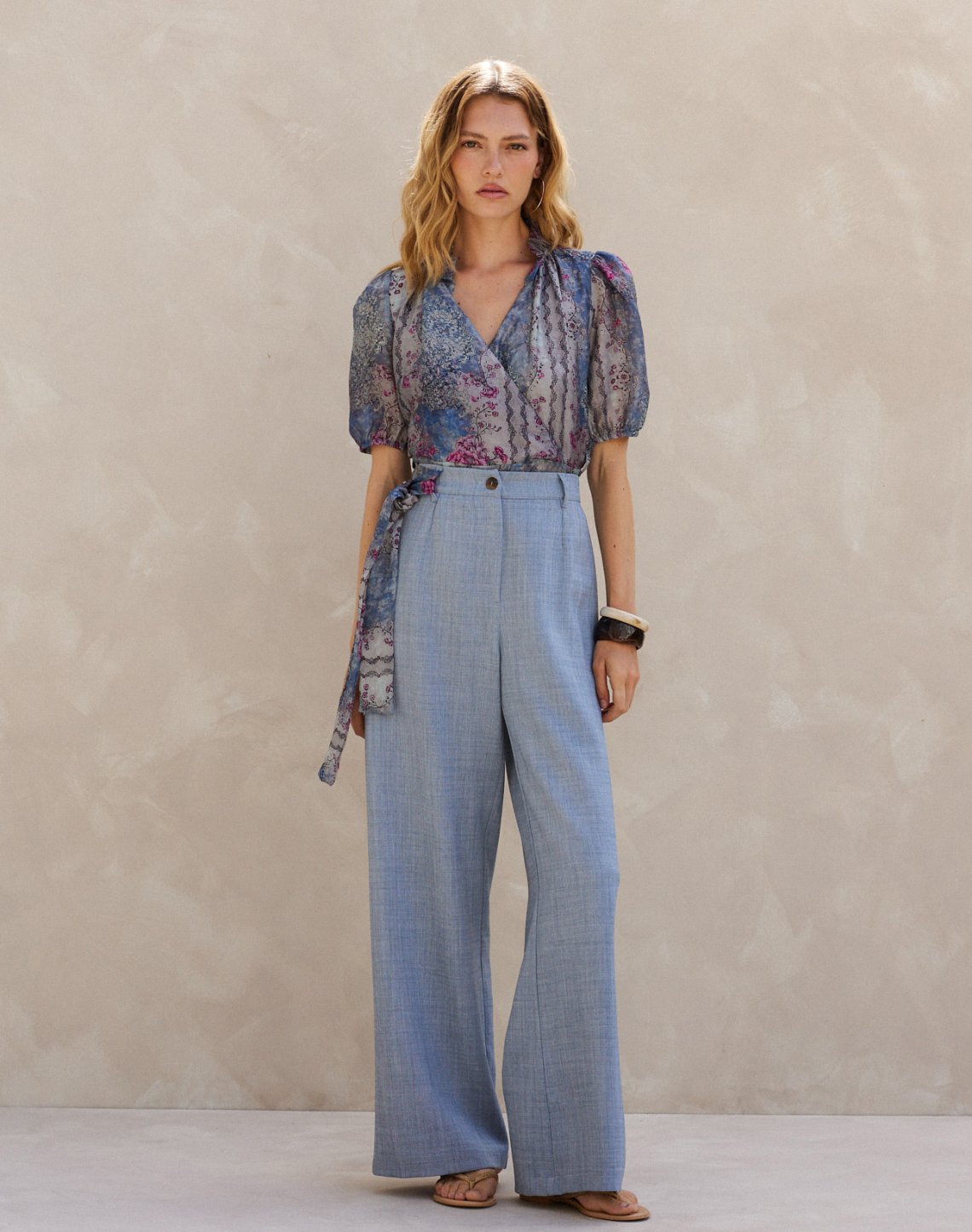 Trousers with elastic waist