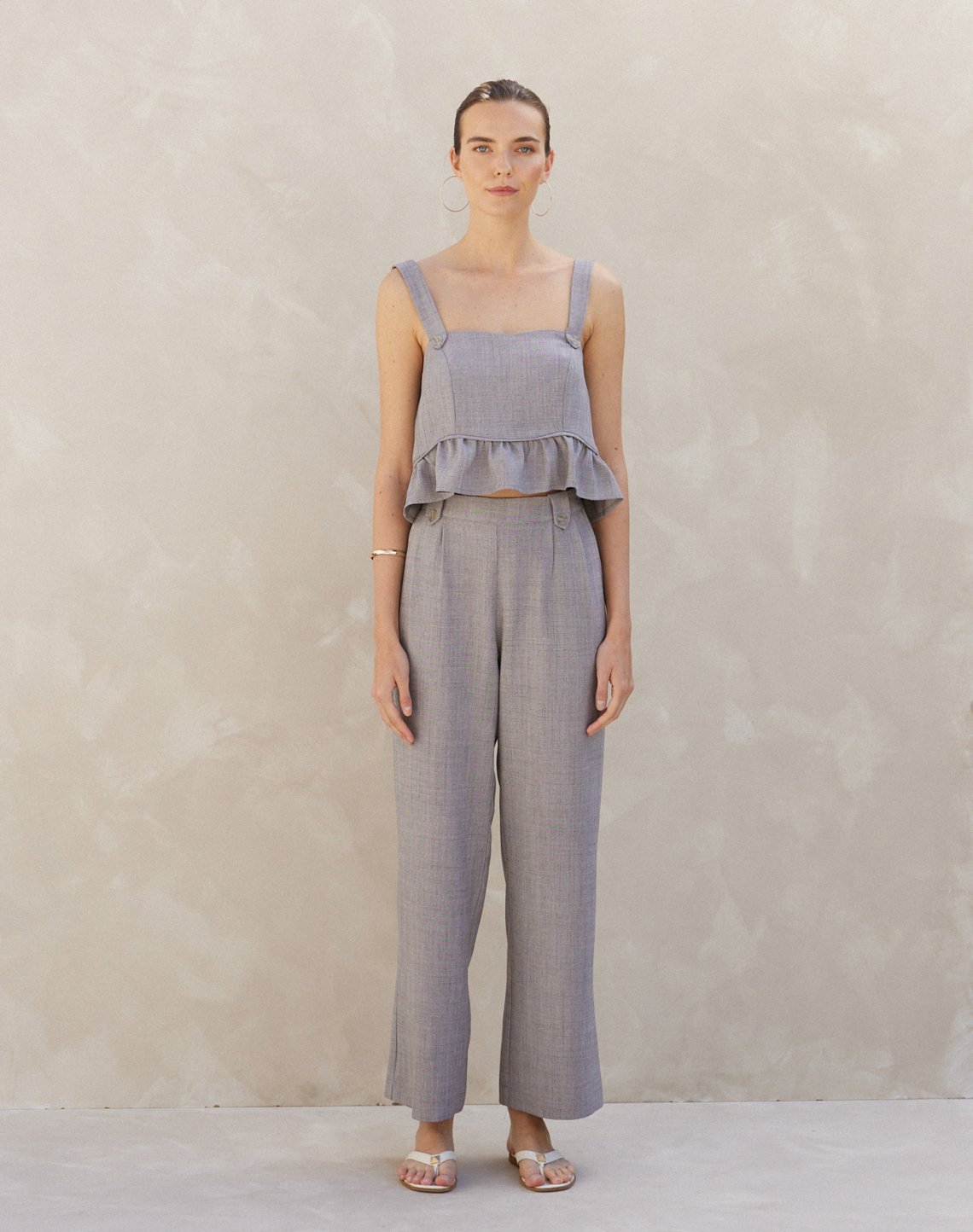 Pleated trousers