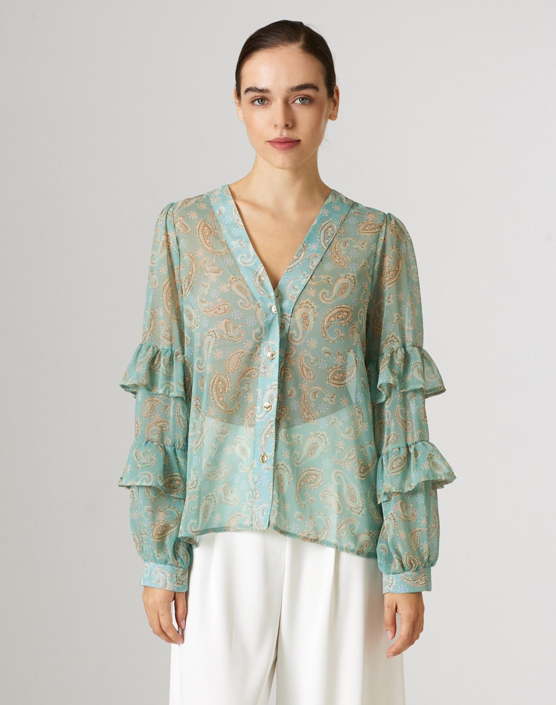 Printed shirt with ruffles