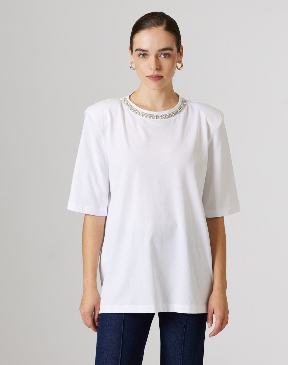 Oversized blouse with rhinestone