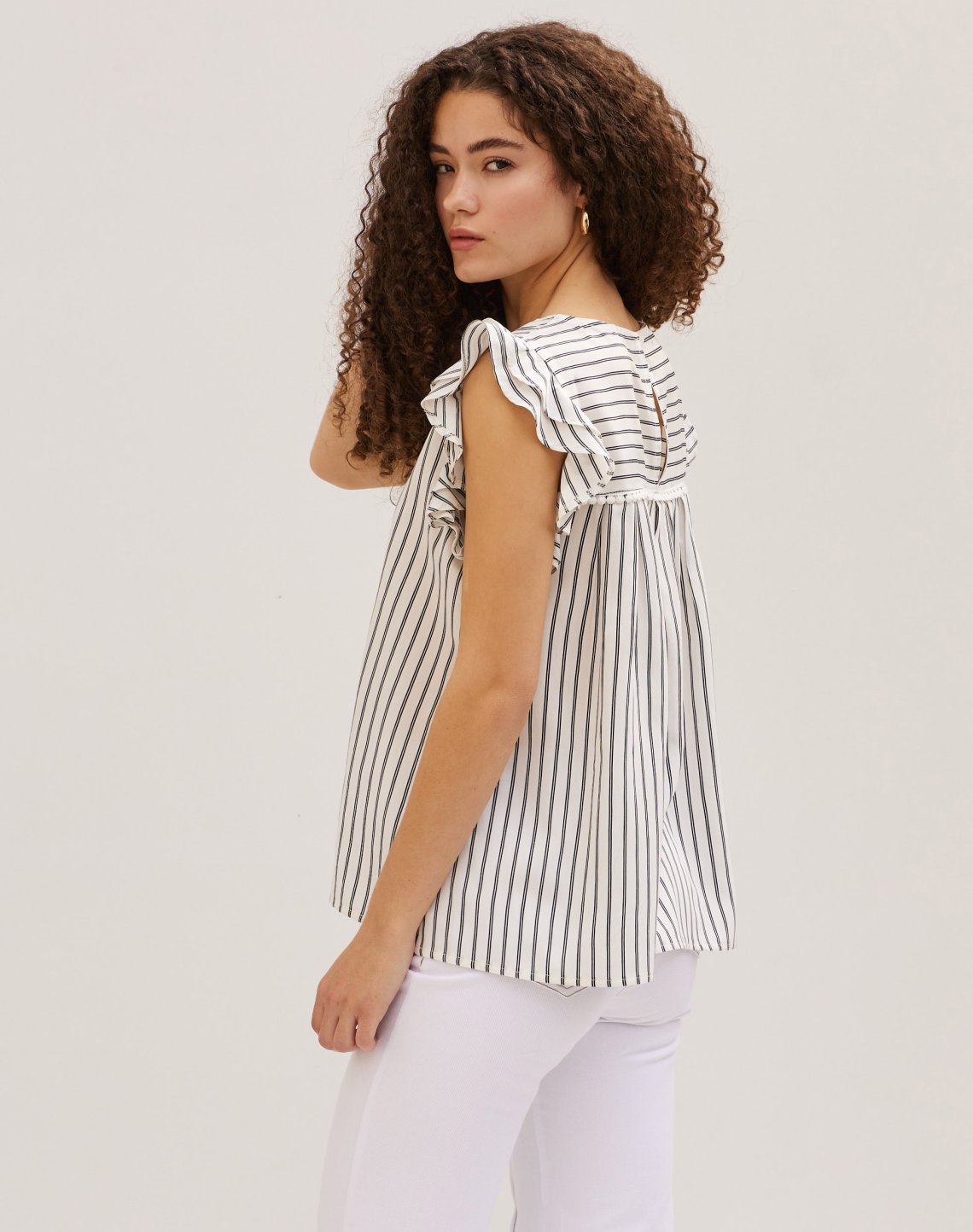 Striped blouse with ruffles
