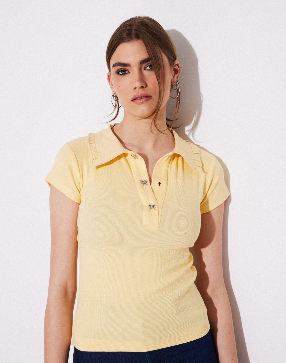 Ribbed top with collar