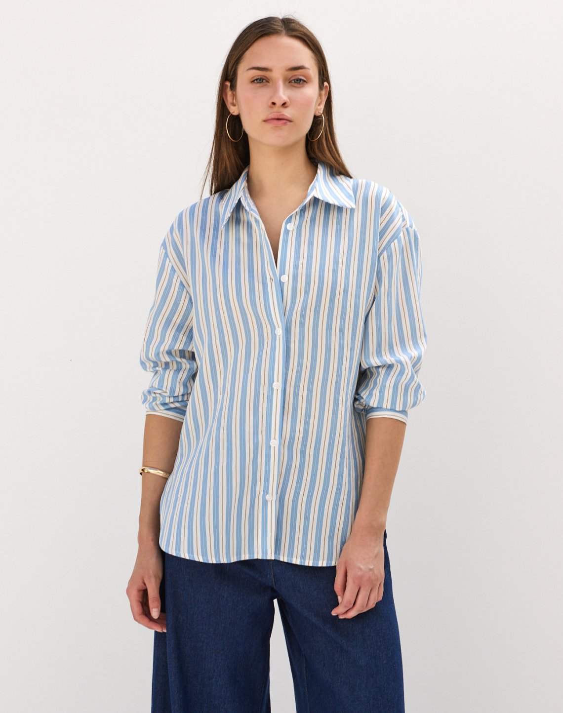 Oversized striped shirt