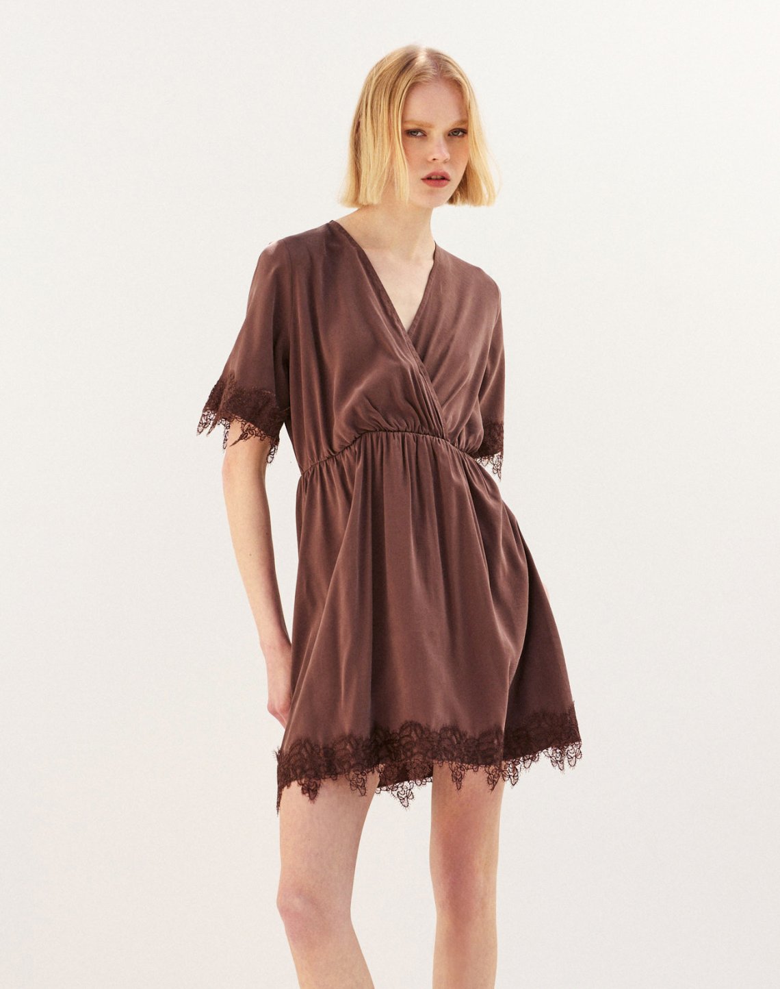 Mini dress with lace